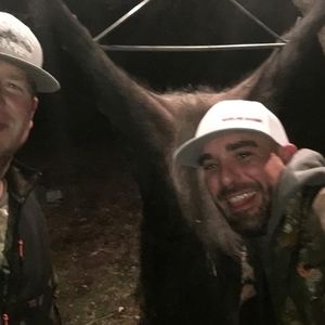 Meet your Posher, Dustin